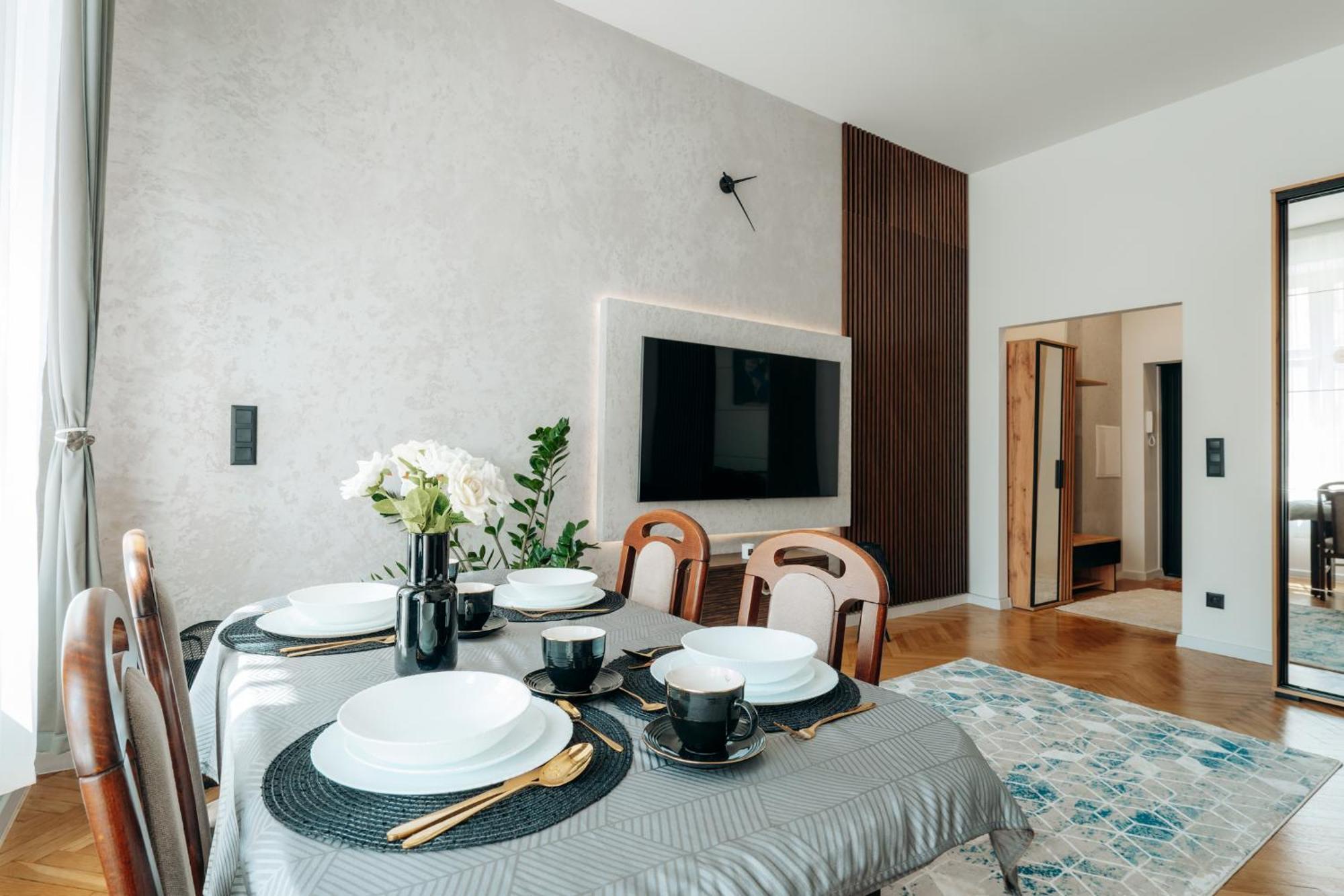 Neatspace - Apartament Z Widokiem Na Rynek Apartment วรอตซวาฟ ภายนอก รูปภาพ